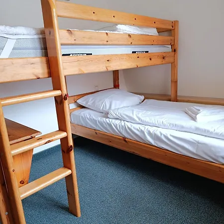 Unter Den Kolonnaden 14 *