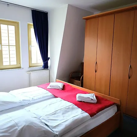 Hotel Unter Den Kolonnaden 14 *